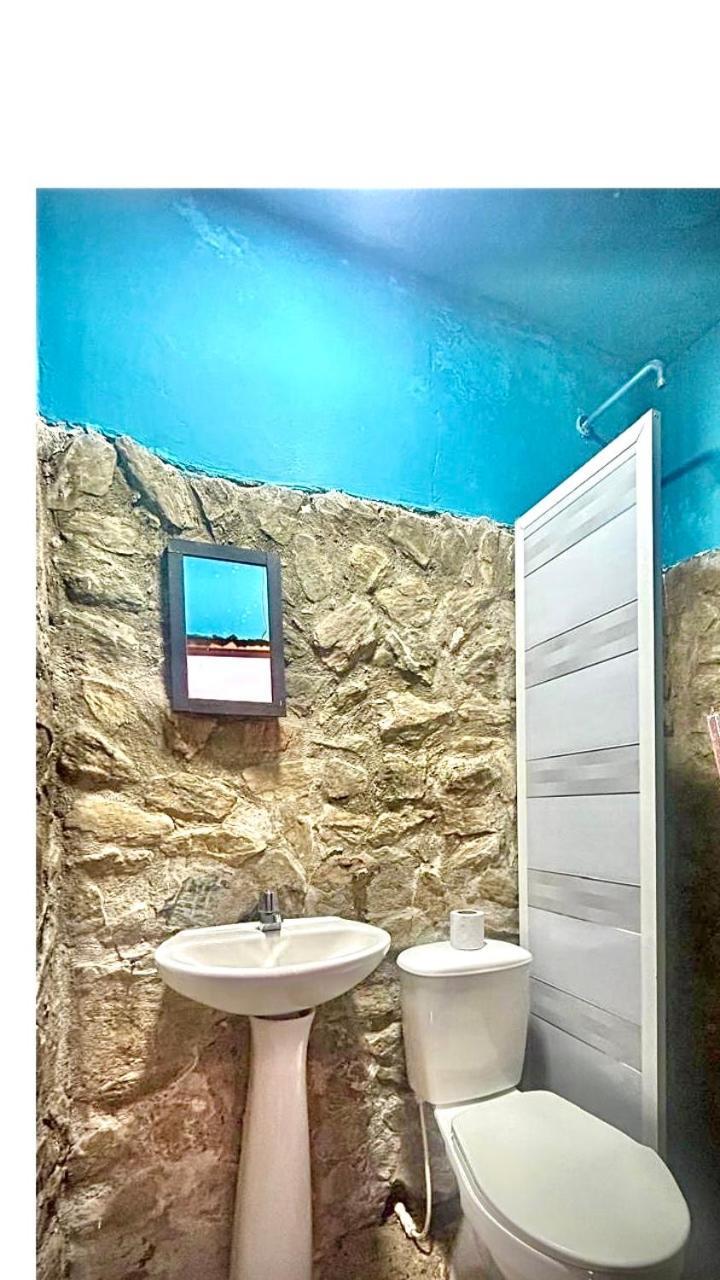 Tamarindo Beach Hostel تاجانجا المظهر الخارجي الصورة