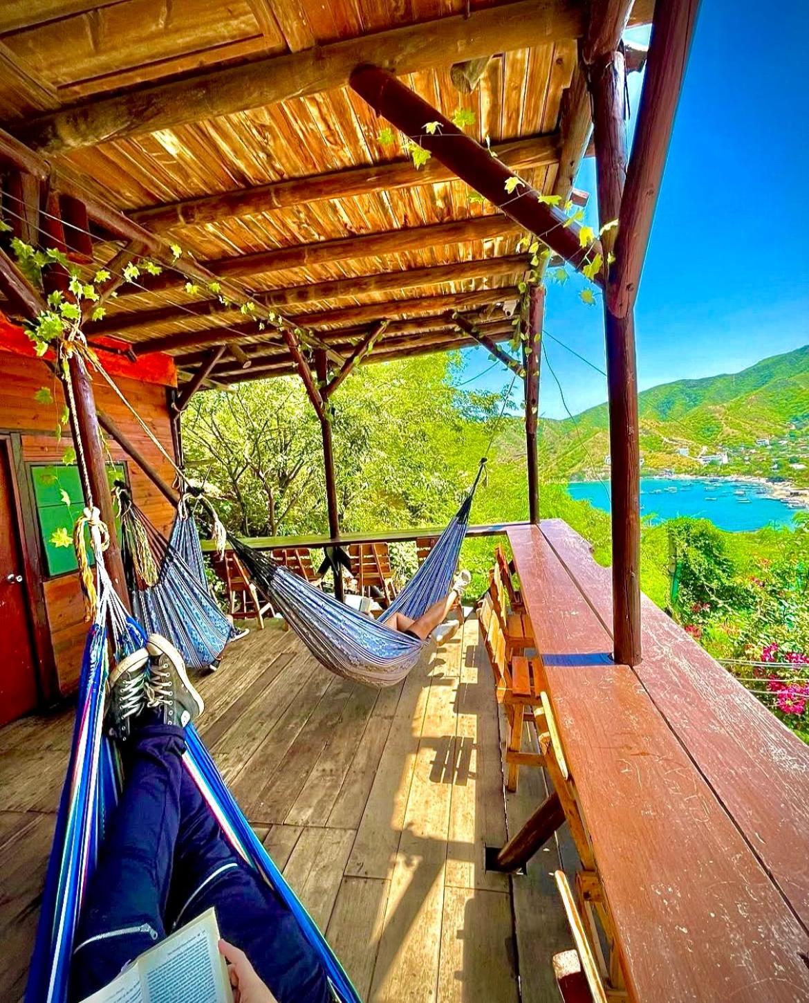 Tamarindo Beach Hostel تاجانجا المظهر الخارجي الصورة